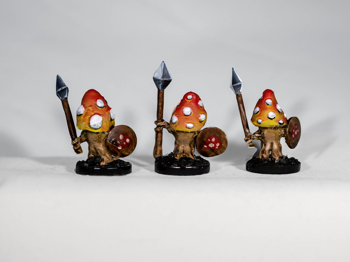 Cursed Mushroom Warriors - Dungeons & Dragons Painted Miniatures