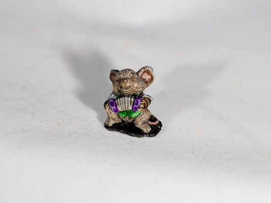 Mousling Tavern Accordion Player - Dungeons & Dragons Painted Miniature