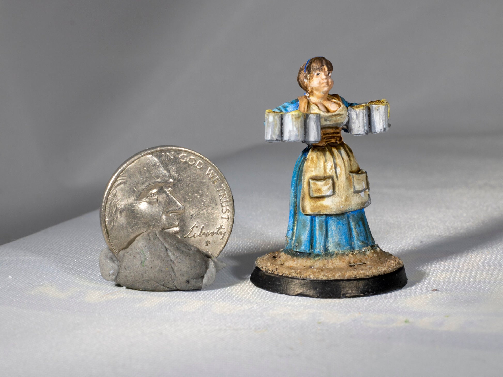 Townsfolk Tavern Barmaid - Dungeons & Dragons Painted Miniature | Pathfinder | Tabletop