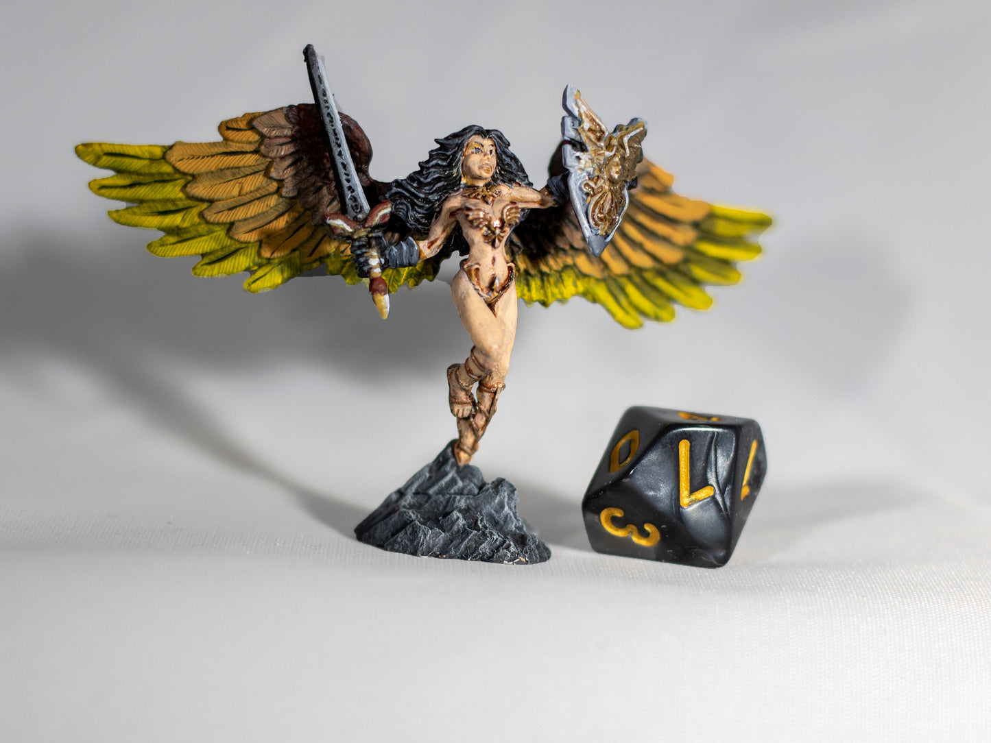 Angel of Radiance - Dungeons & Dragons Painted Miniature | Pathfinder | Tabletop