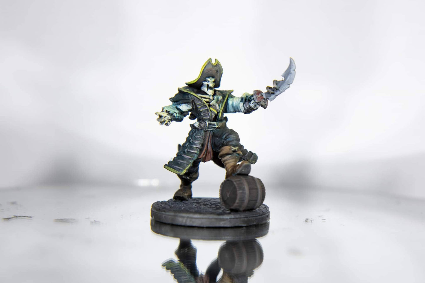 Undead Pirate Captain - Cast n Play Printed Miniature | Dungeons & Dragons | Pathfinder | Tabletop