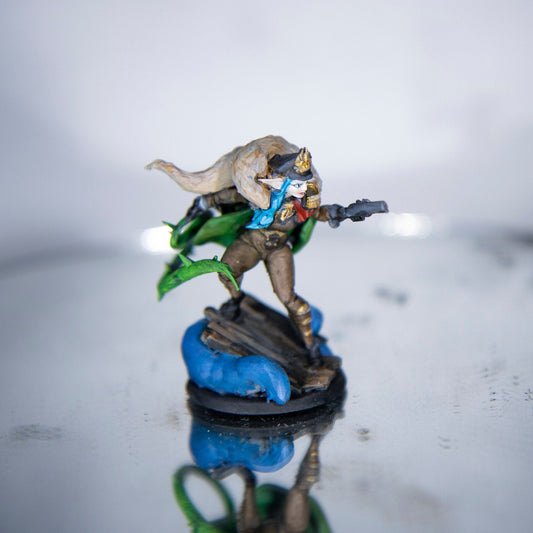 Star Commander Karina Painted Model - Twin Goddess Minis | Dungeons & Dragons | Pathfinder | Tabletop